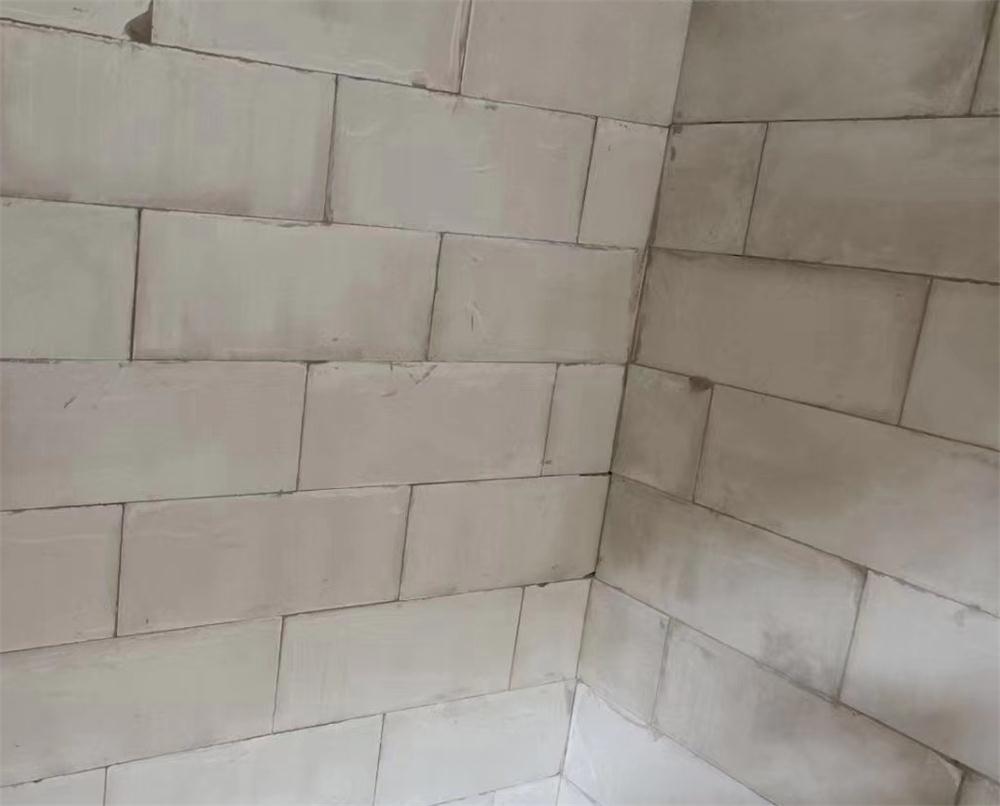 省錢(qián)的內(nèi)隔墻砌塊：免抹灰、裝配式建筑算分！(圖7)